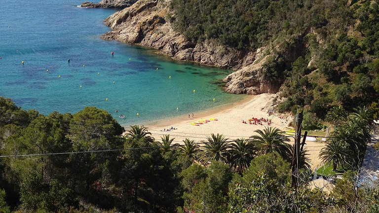 The beaches of Tossa de Mar one of the things to do outside Barcelona