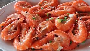 Blue and red shrimp, a very popular dish, we fish and farm 6 million tons of shrimp worldwide each year.