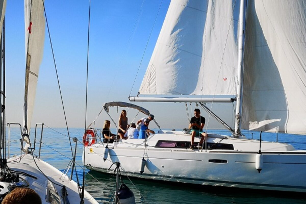 Large Group and Team Building Boat Tours in Barcelona with BarcelonaSail