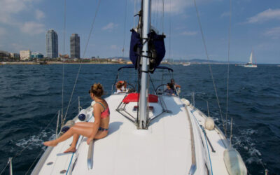 Tour privado en velero por Barcelona | BarcelonaSail