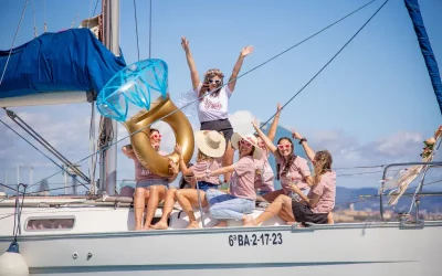 Despedida de soltero en catamarán en Barcelona | BarcelonaSail